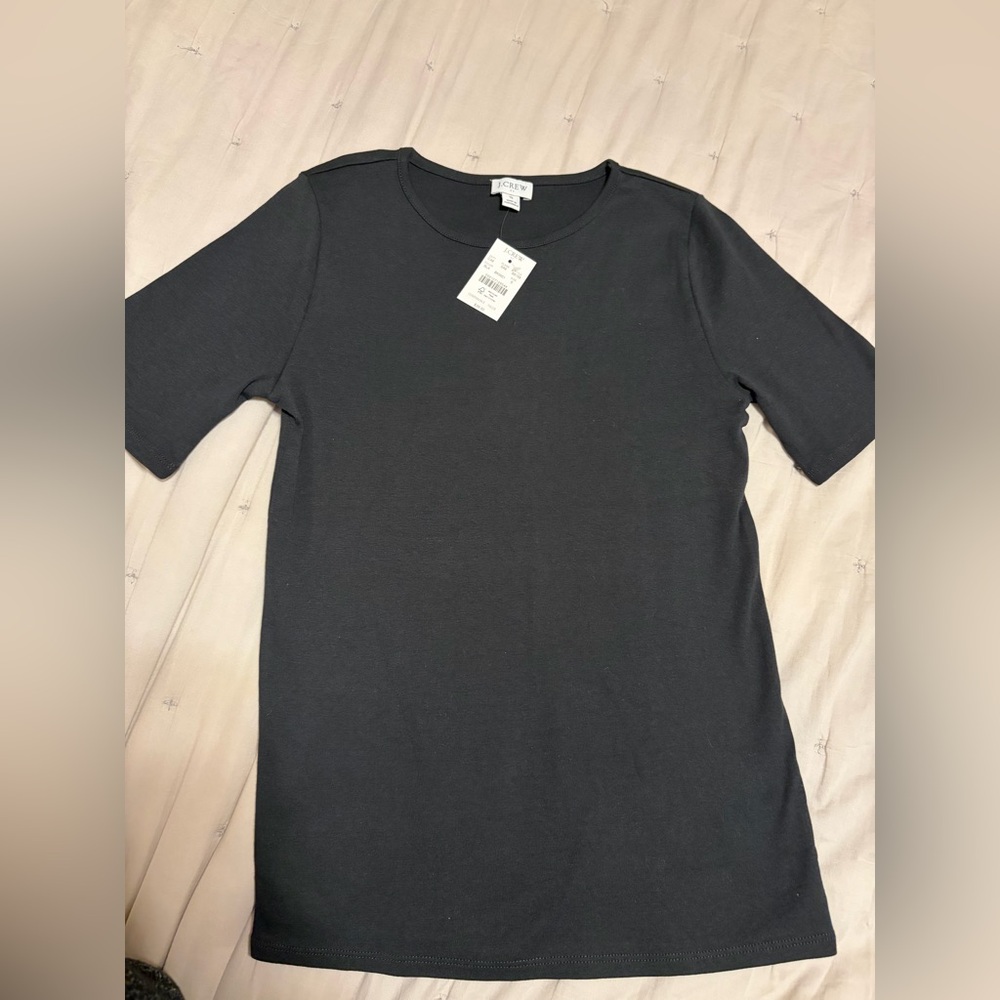 J.CREW woman’s top. Size S. NWT